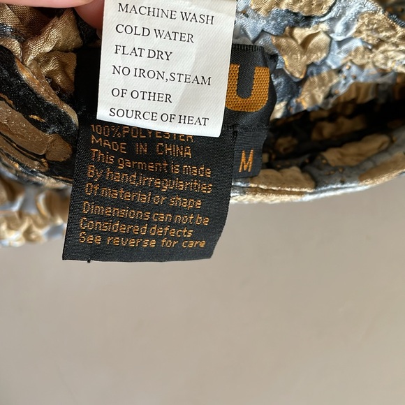 UbU reversible Quilted Crickle Front Zip Jacket Size M - Picture 7 of 9